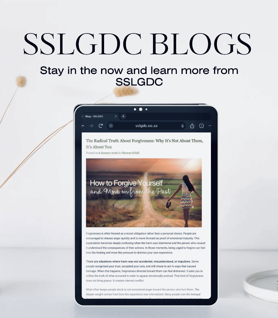 Black and White Tablet Web Design Promotion Instagram Post